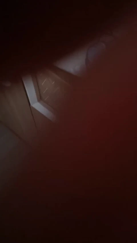 Olgun karısının amını okşuyor