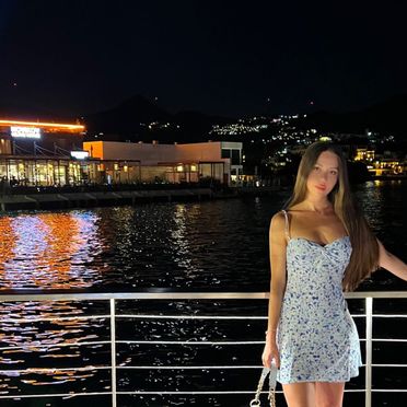 Sinem Özgür - Ücretsiz Türk İfşa İçeriği 656