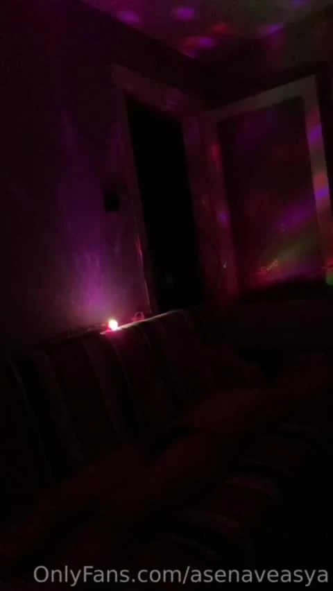 Lezbiyen Asena Ve Asya koltukta straponla sikiş Türk İfşa